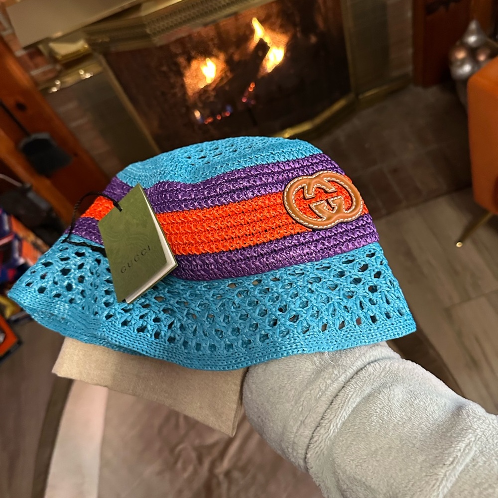 Gucci hat - Picture 2 of 4